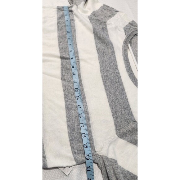 Long sleeve Top For Women Size Medium Lightweight Striped  B7 - Picture 5 of 9